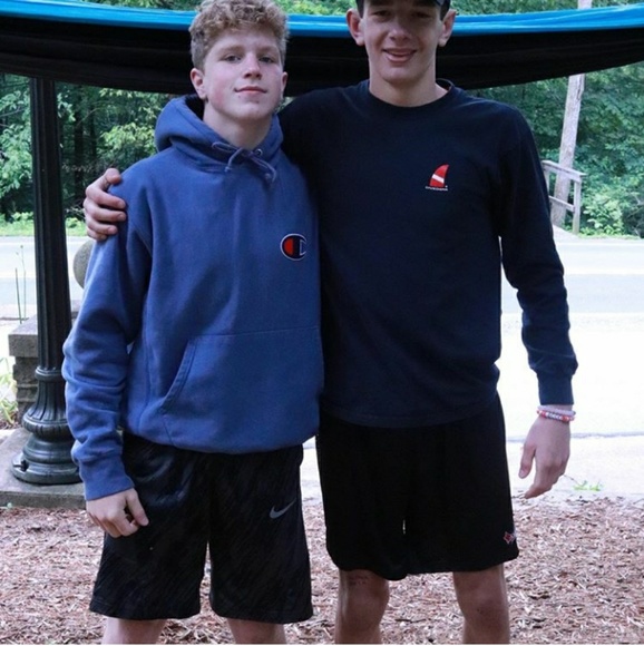 Meet your Posher, Tyler - Picture 1 of 1